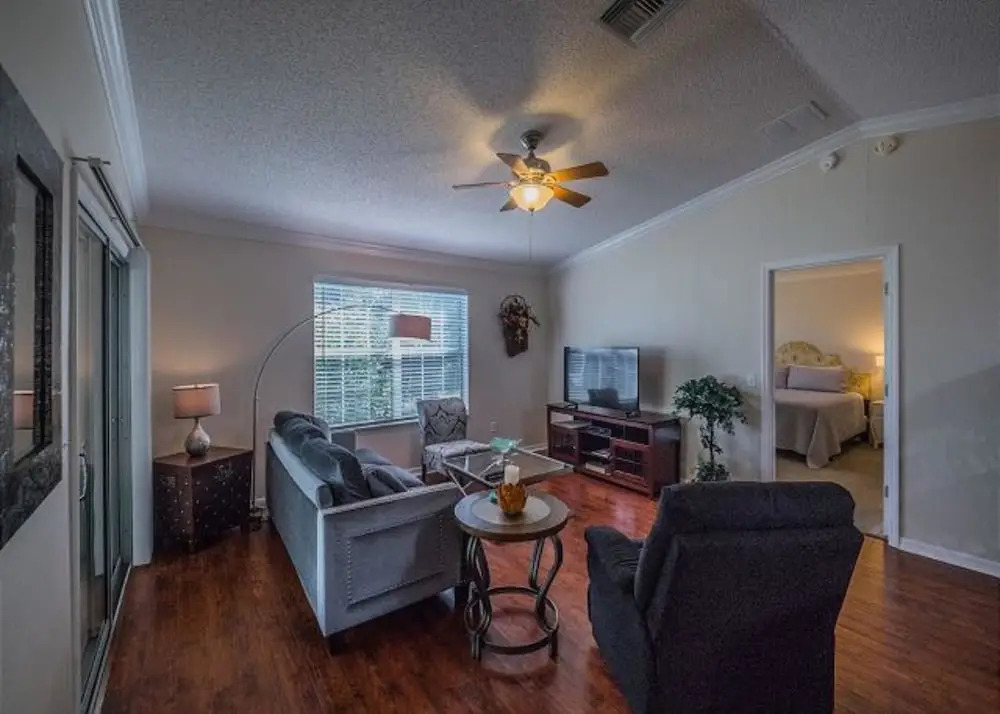 Halyard Court 1872 by White Pelican VR