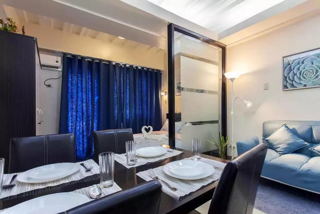Jens Paranaque City Apartment