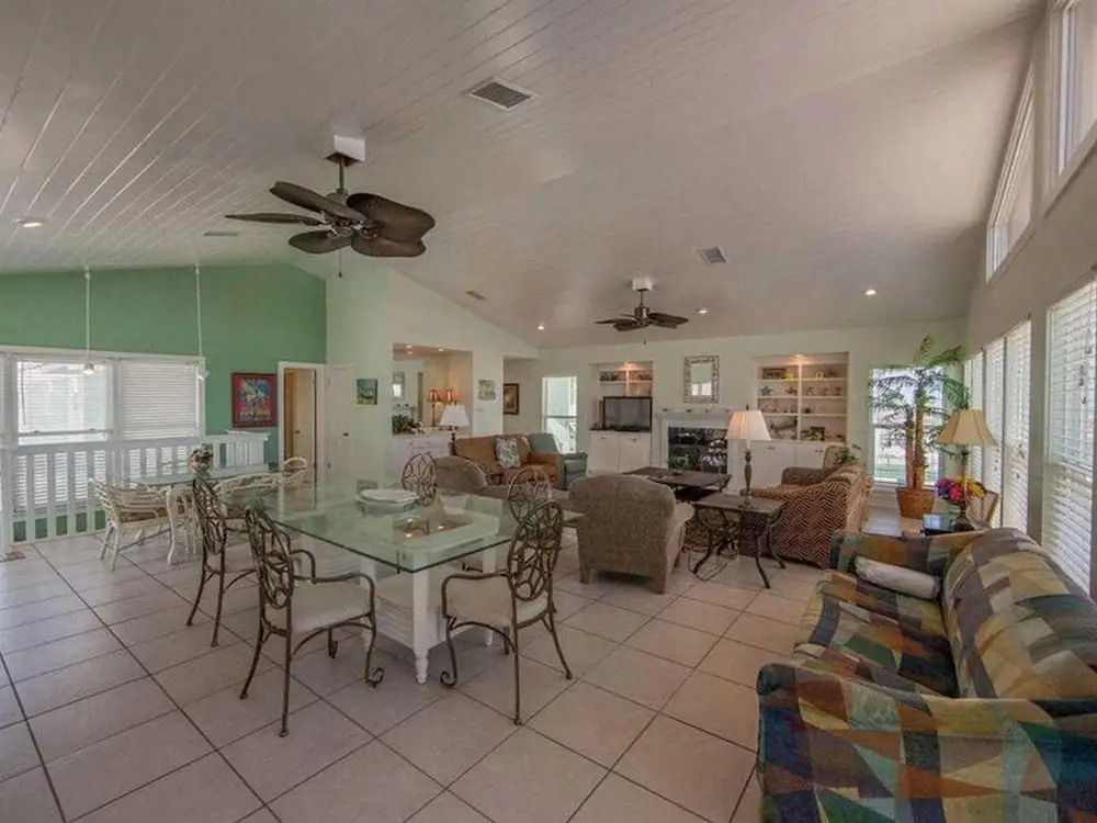 Summer Tide by Meyer Vacation Rentals