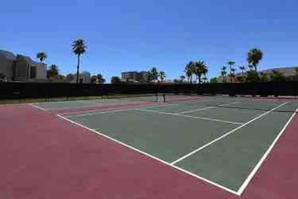 Bahia Mar Solare Tower 6th floor Bayview Condo 2bd 2ba with Pools and Hot tubs
