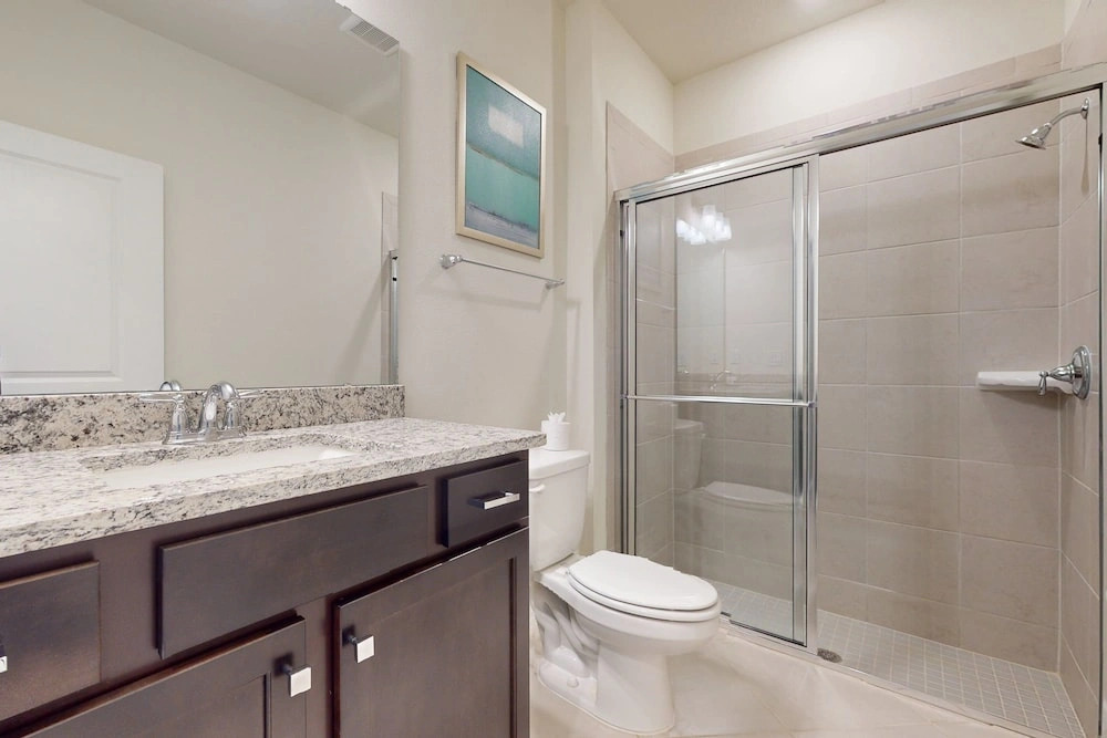 Contemporary Townhouse w/ Private Pool and Resort Amenities, Near Attractions
