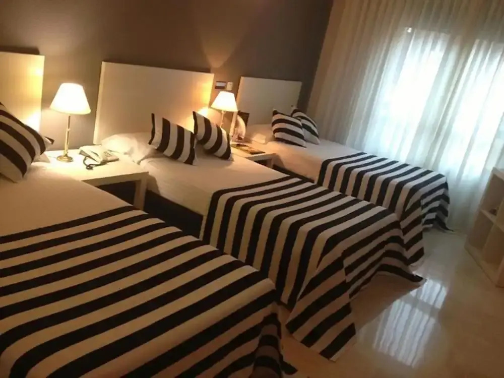 Esentia Togumar - Triple 3 Adults