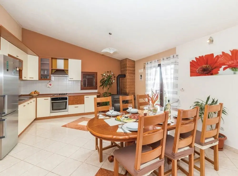 Mediterranean Stylish Villa with Pool in Kastel Stari