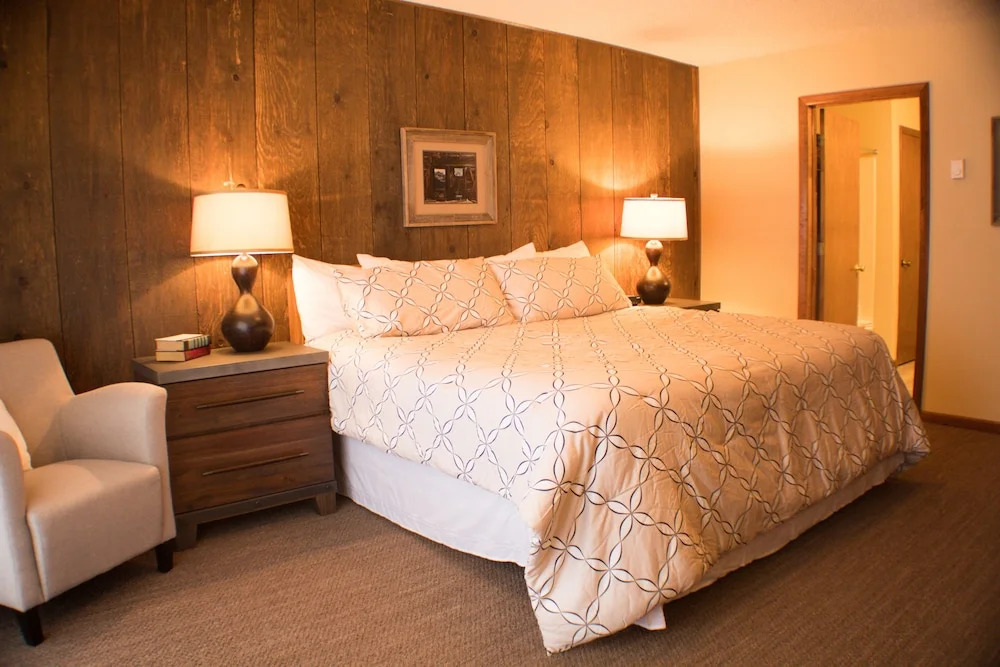 Evergreen by Crested Butte Lodging