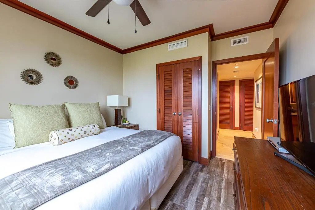 Luxurious Ocean View Beach Villa B-903 at KoOlina Beach Villas