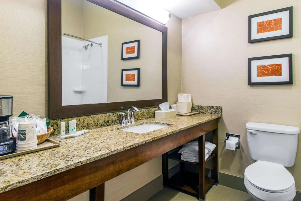 Quality Suites Corbin North