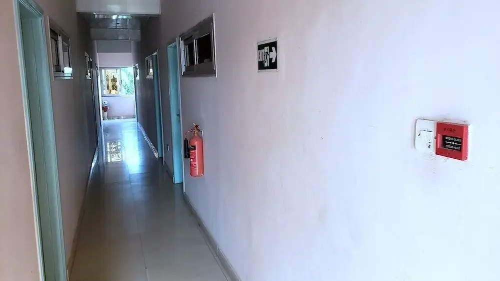 Emej Hotel