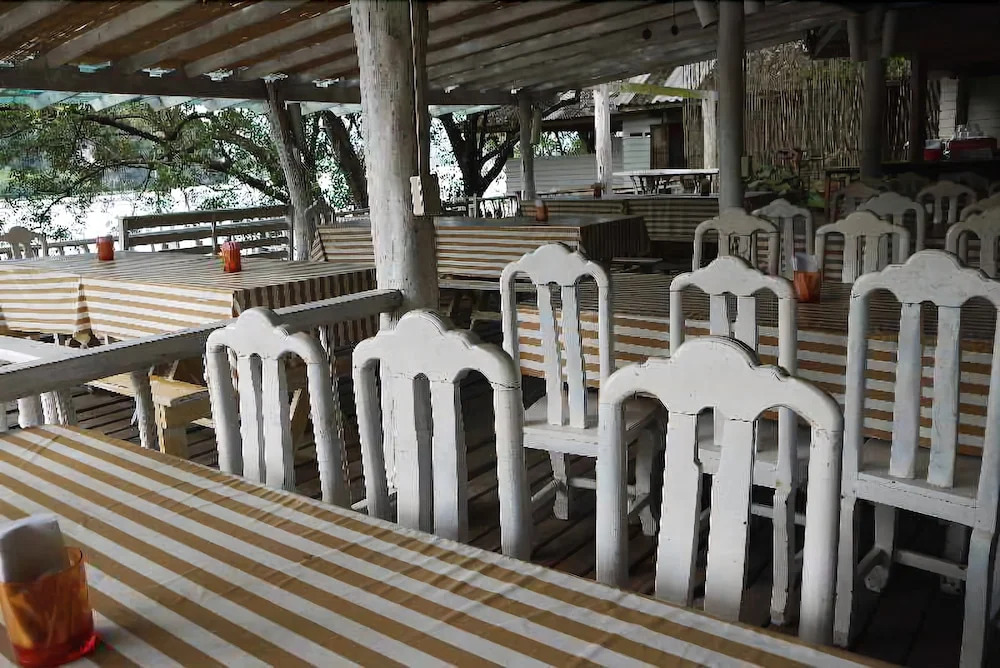 Akanak Resort