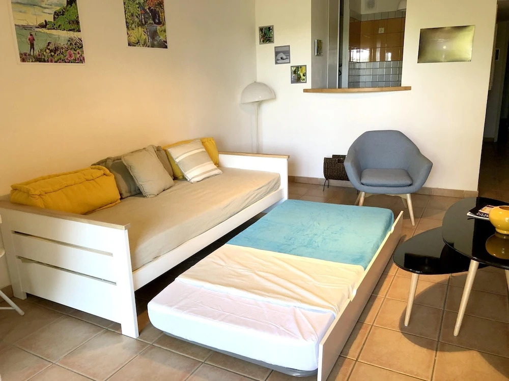 Apartment With one Bedroom in Saint-pierre, With Enclosed Garden and W