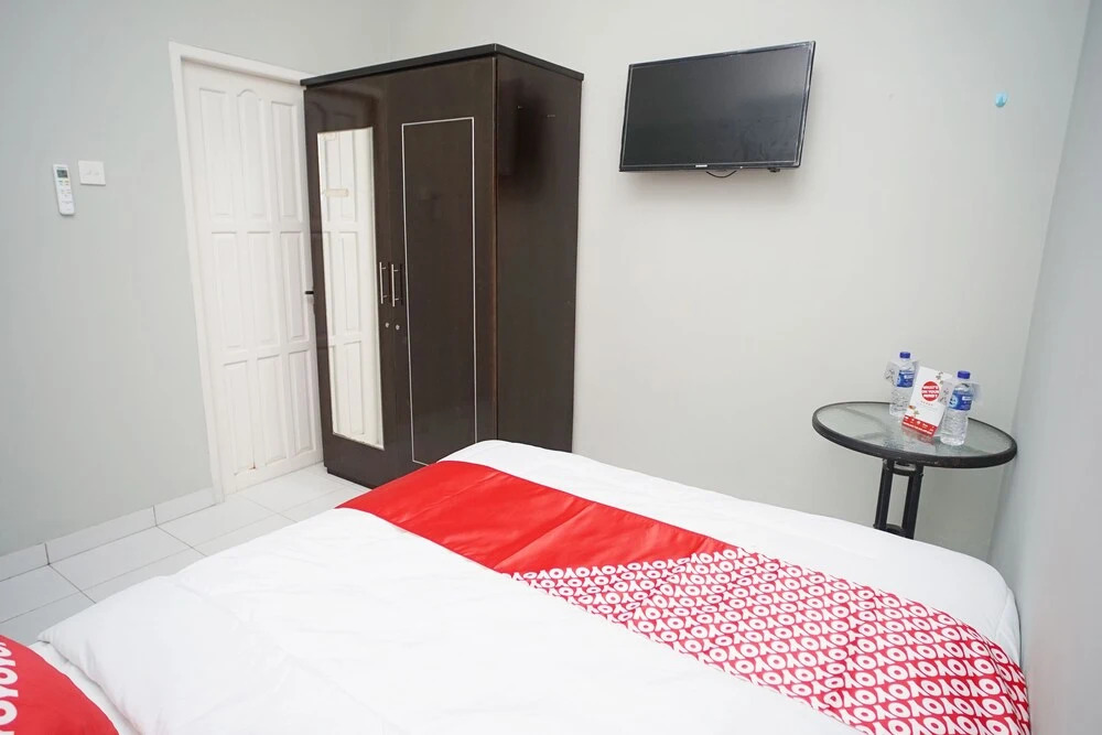 Alletha Guest House 2 by OYO Rooms