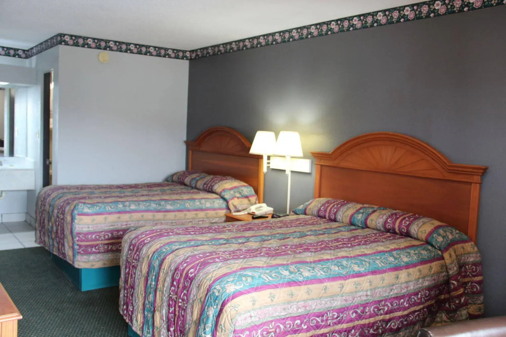 Sandcastle Inn