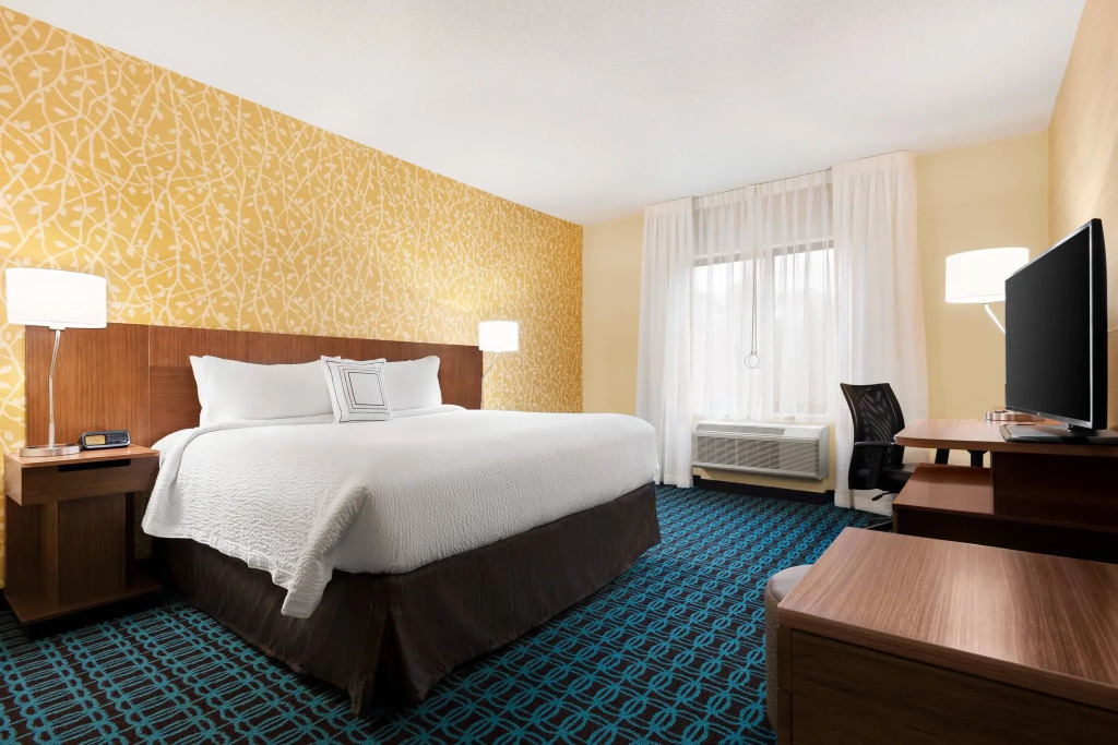Fairfield Inn & Suites by Marriott Charlottesville Downtown/University Area
