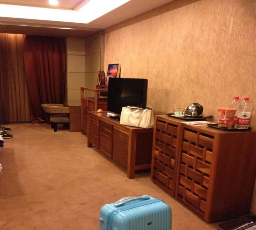 Linyi Pattaya Hotel