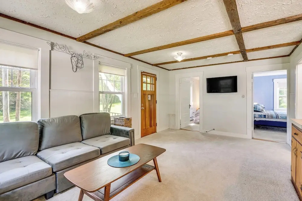 Cozy Cottage: Near Ski Bretton Wood & Franconia