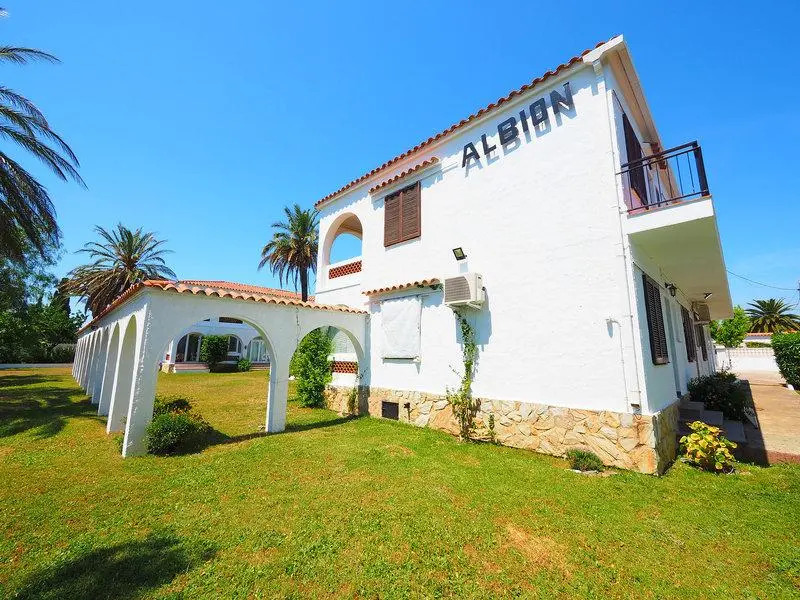 Albion 1a - One Bedroom