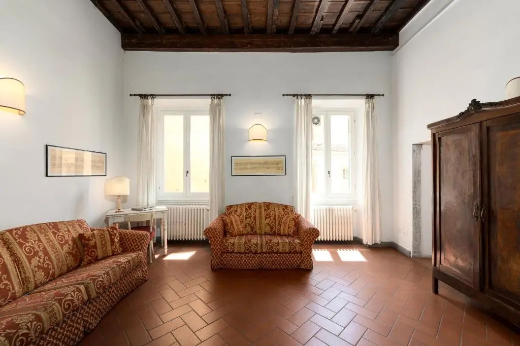 Rondinelli Mdr Apartments Collection