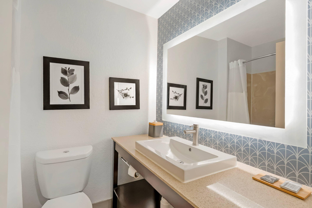 Country Inn & Suites by Radisson, Fairview Heights, IL