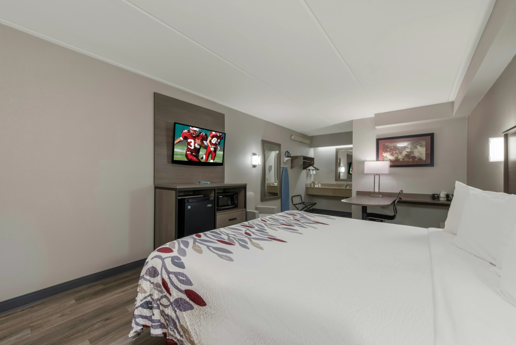 Red Roof Inn Hickory