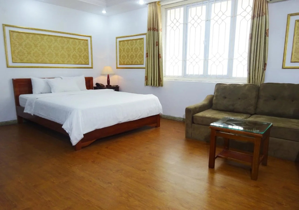 Hanoi Discovery II Hotel