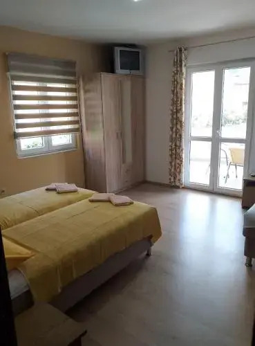 Mirko Apartments Budva
