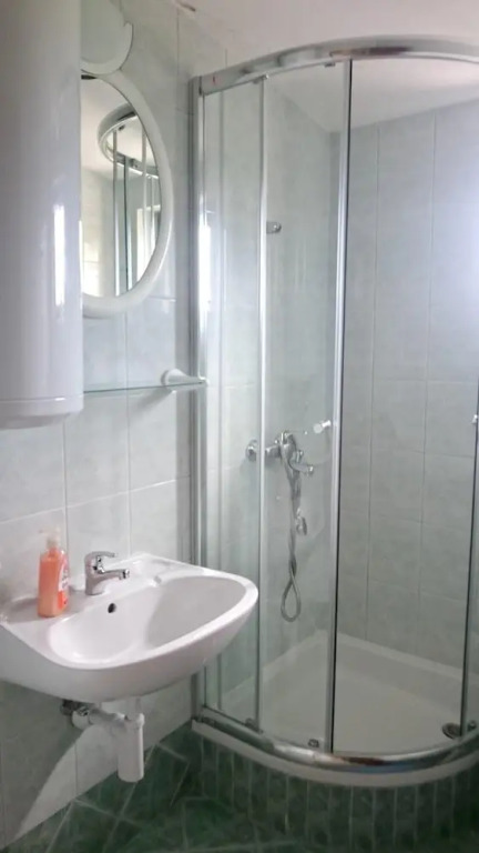 Apartment With 2 Bedrooms in Starigrad, With Wonderful sea View, Enclo