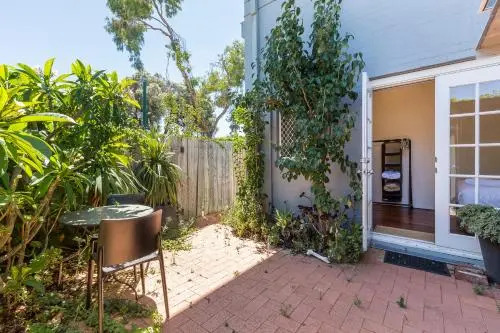 UrbanStyle Claremont Apartment