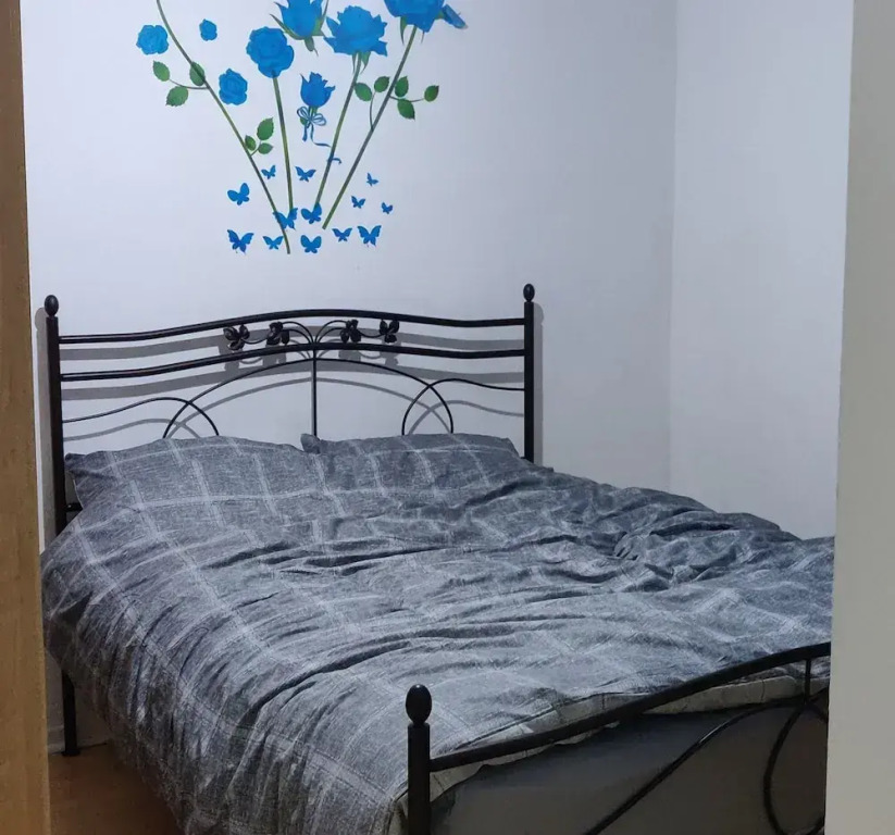 L 2-bed House Near Richmond Park and Thamriver