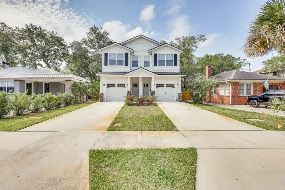 Pet-friendly Townhome, 1 Mi to Southbank Riverwalk