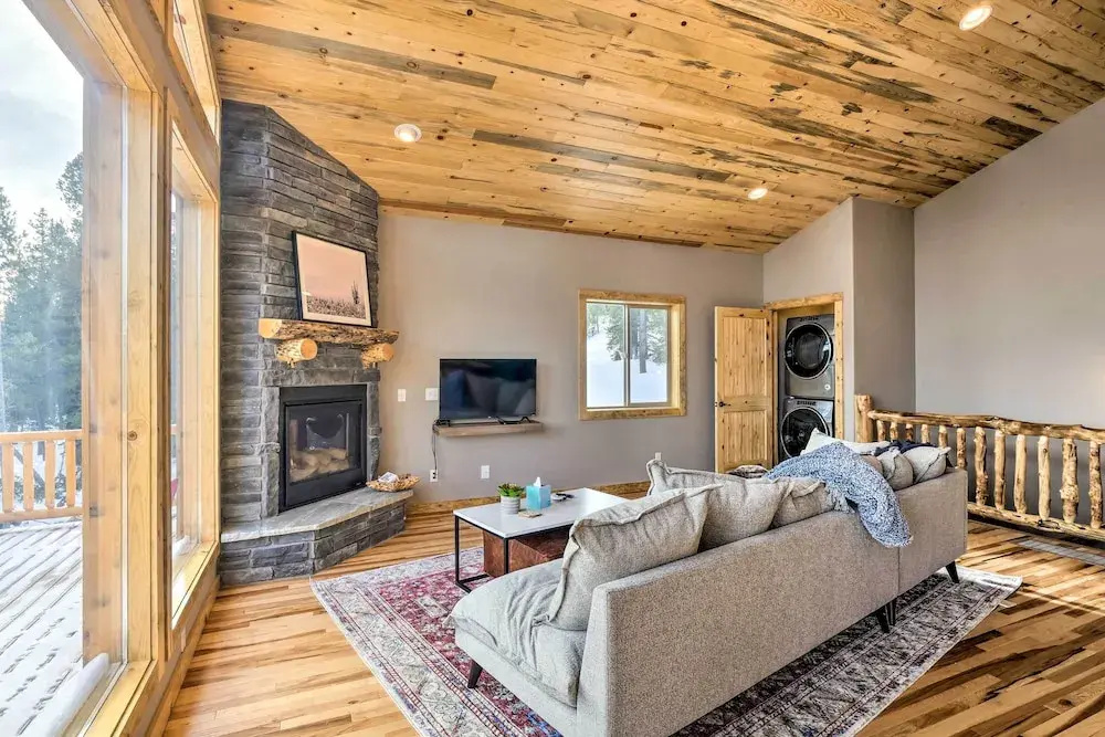 Mountainside Fairplay Cabin w/ Game Room & Sauna