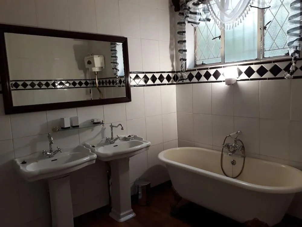 Upper Houghton Guesthouse