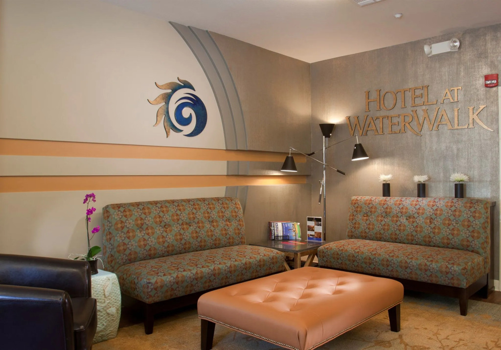 Hotel at WaterWalk