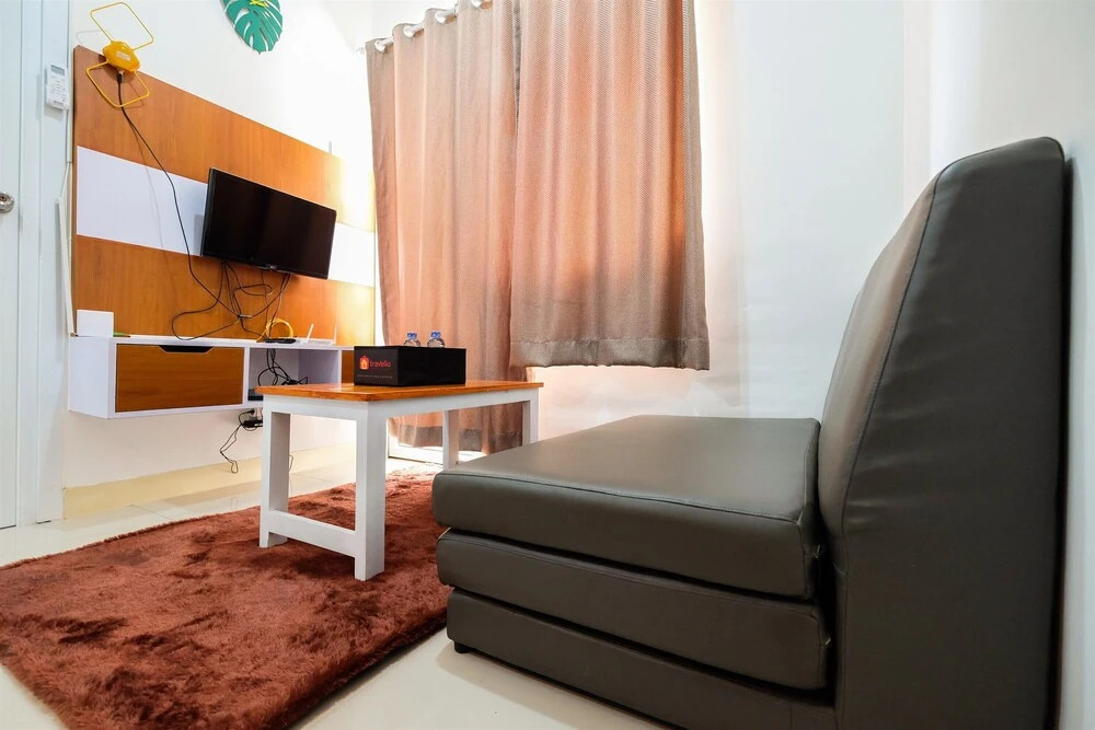 2BR Green Pramuka City Apartment Direct Access to Mall
