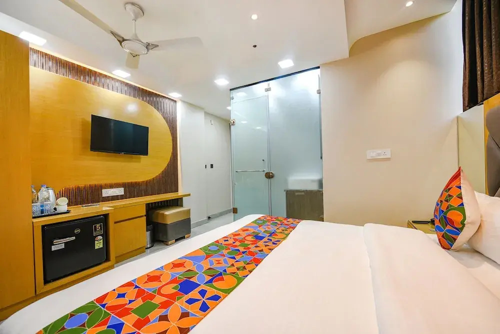 FabHotel Grand