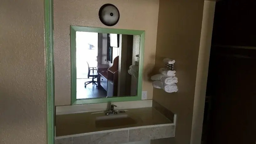 Budget Inn Edinburg