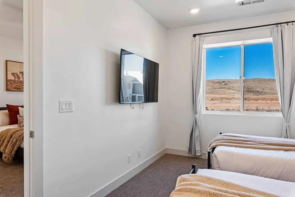 Mavericks Retreat townhouse