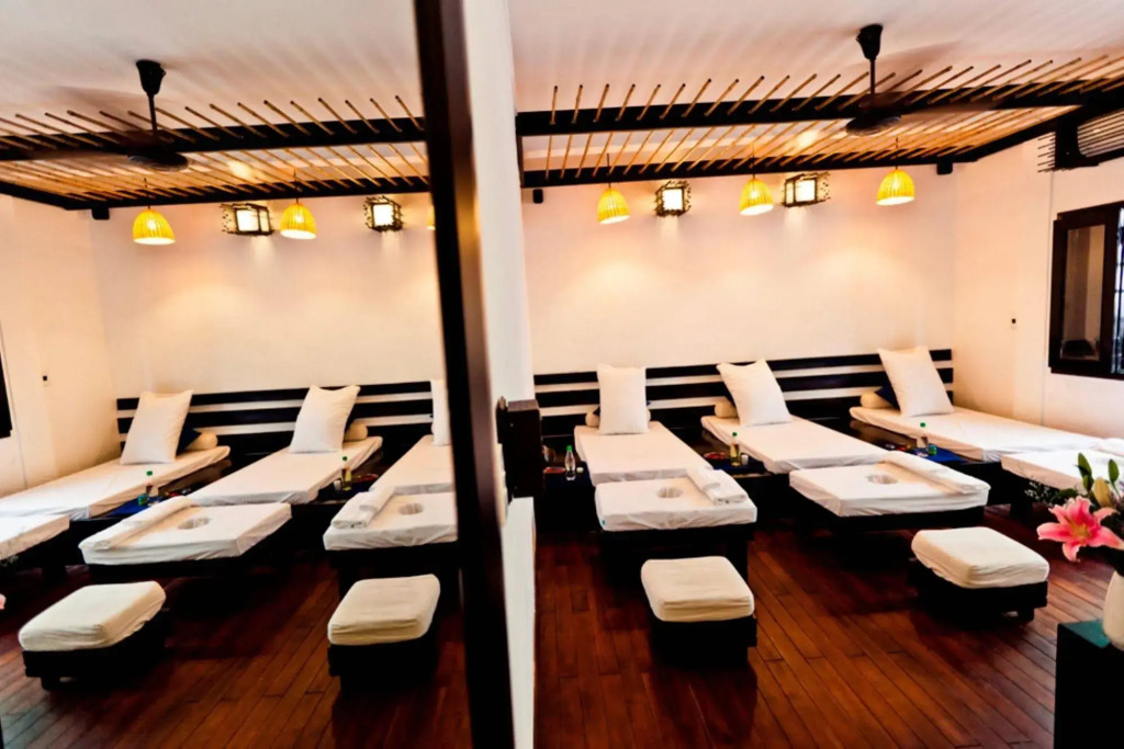 Cinnamon Hotel