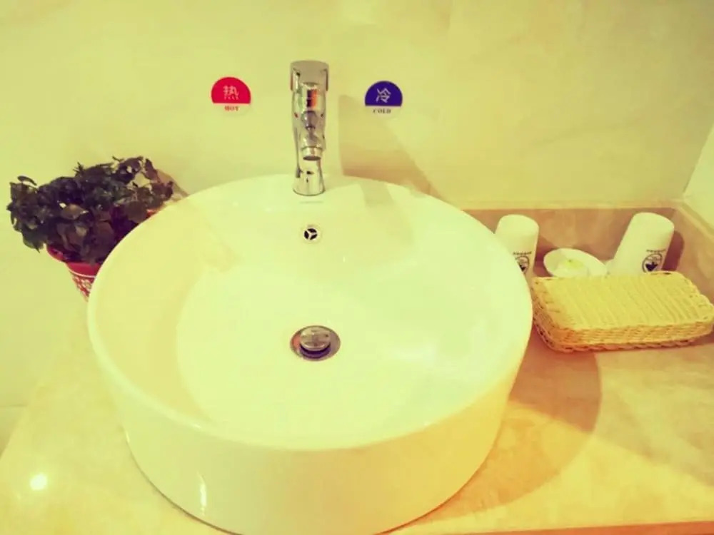 GreenTree Inn Shangrao Guangfeng District Huaxi Auto Trade City Business Hotel