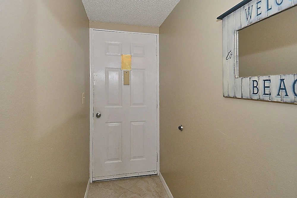 Emerald Isle 502 3 Bdrm Beachfront Condo / Sunset Views!