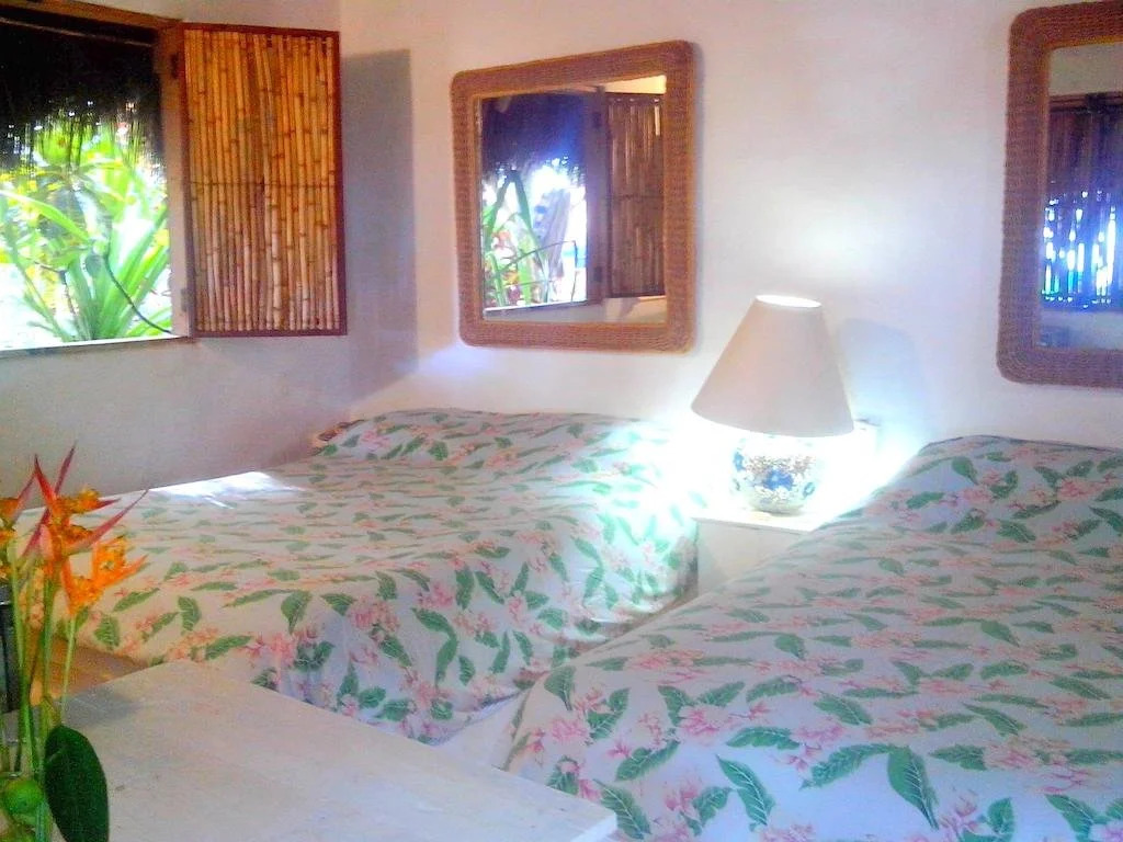 Junto al Rio Bungalows & Suites