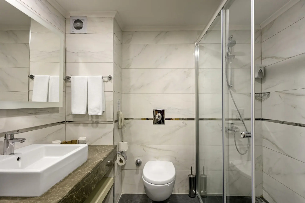 Glamour Resort & SPA