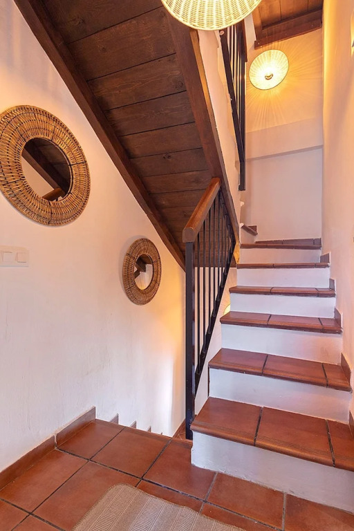 Luxury House in Granada Center Reyes II