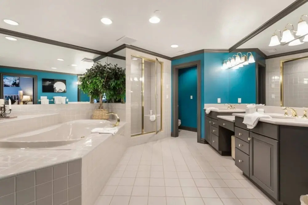 Chic 3 Bedroom Beaver Creek Lodge Residence
