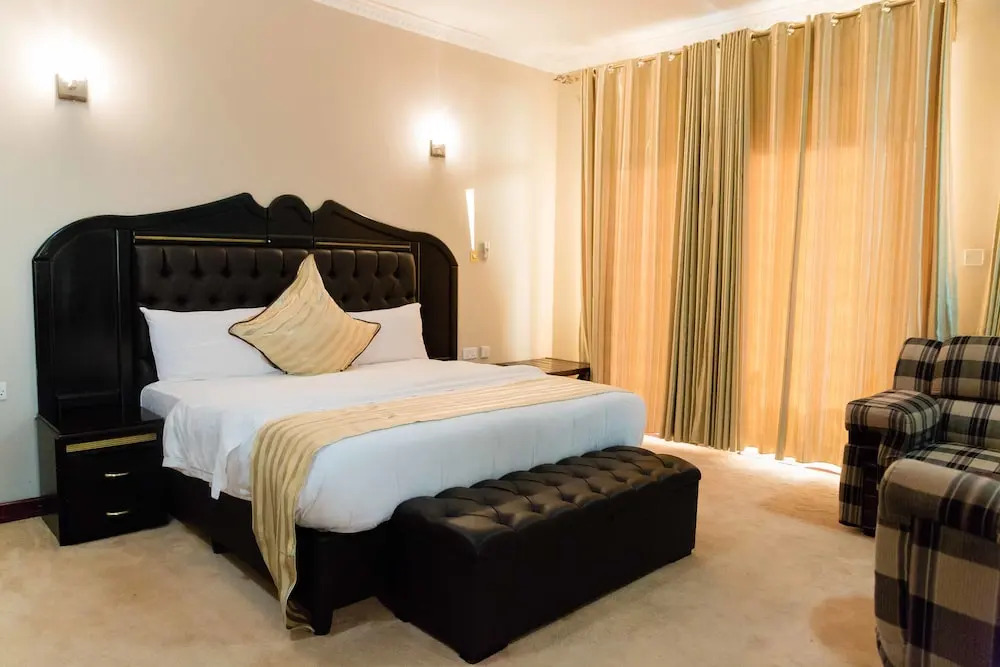 New Agena Hotel
