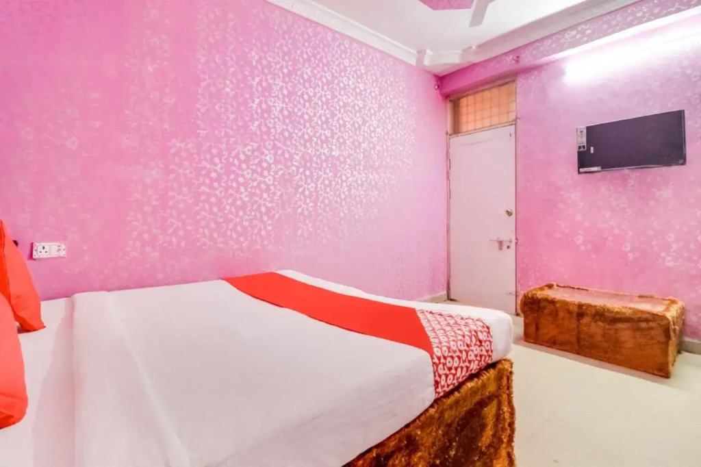 OYO Flagship 70232 Hotel Sai Inn