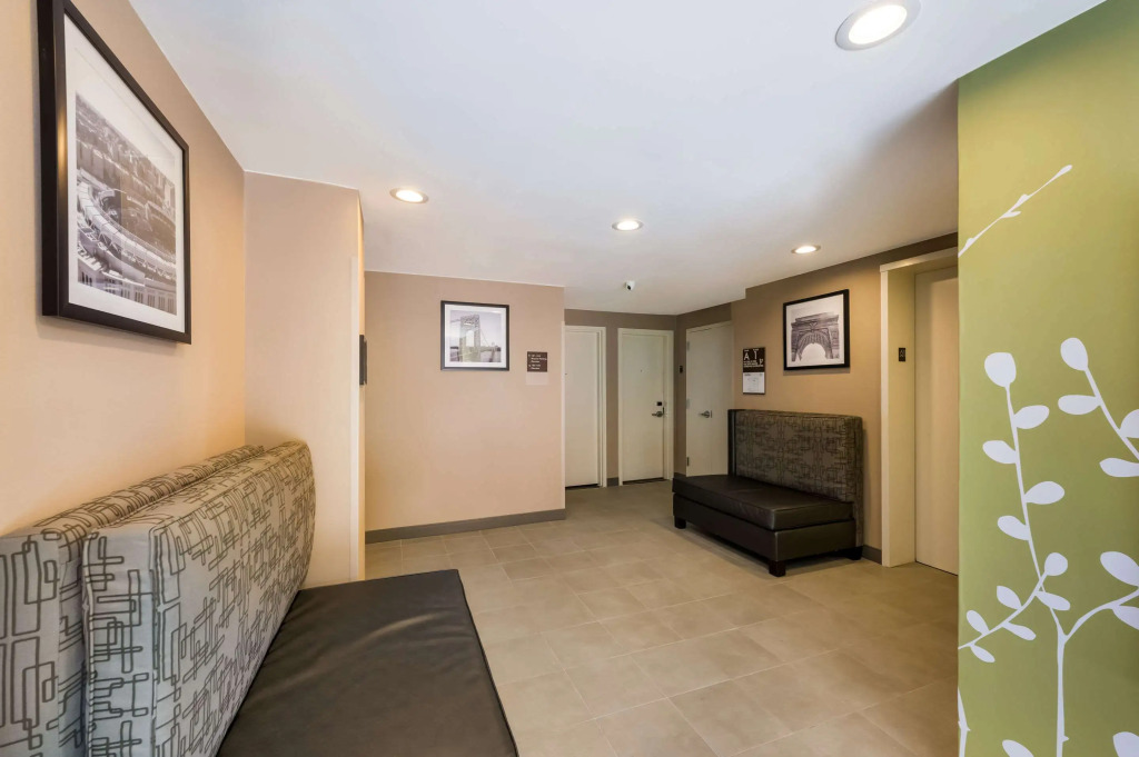 Sleep Inn Bronx - Soundview