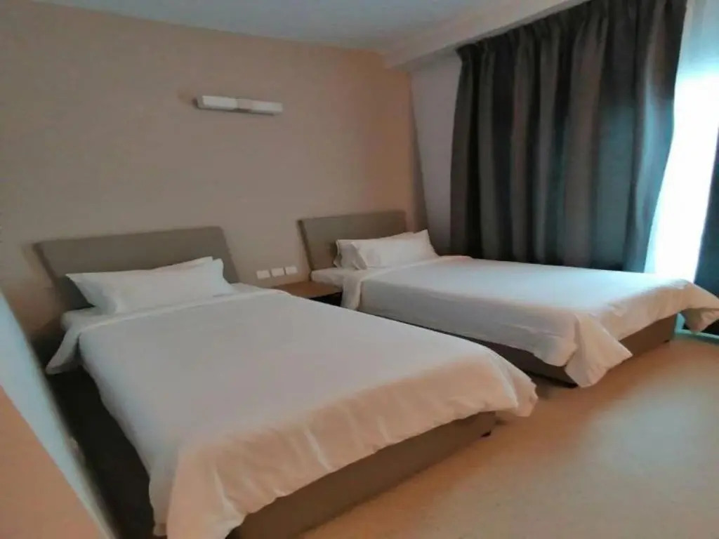 Serapi Verdure Hotel