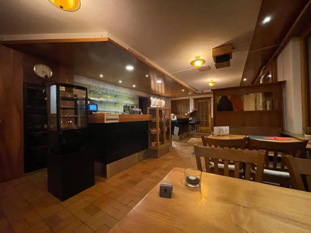 i-24-7 Check-in nahe Visp Preisgünstige Zimmer