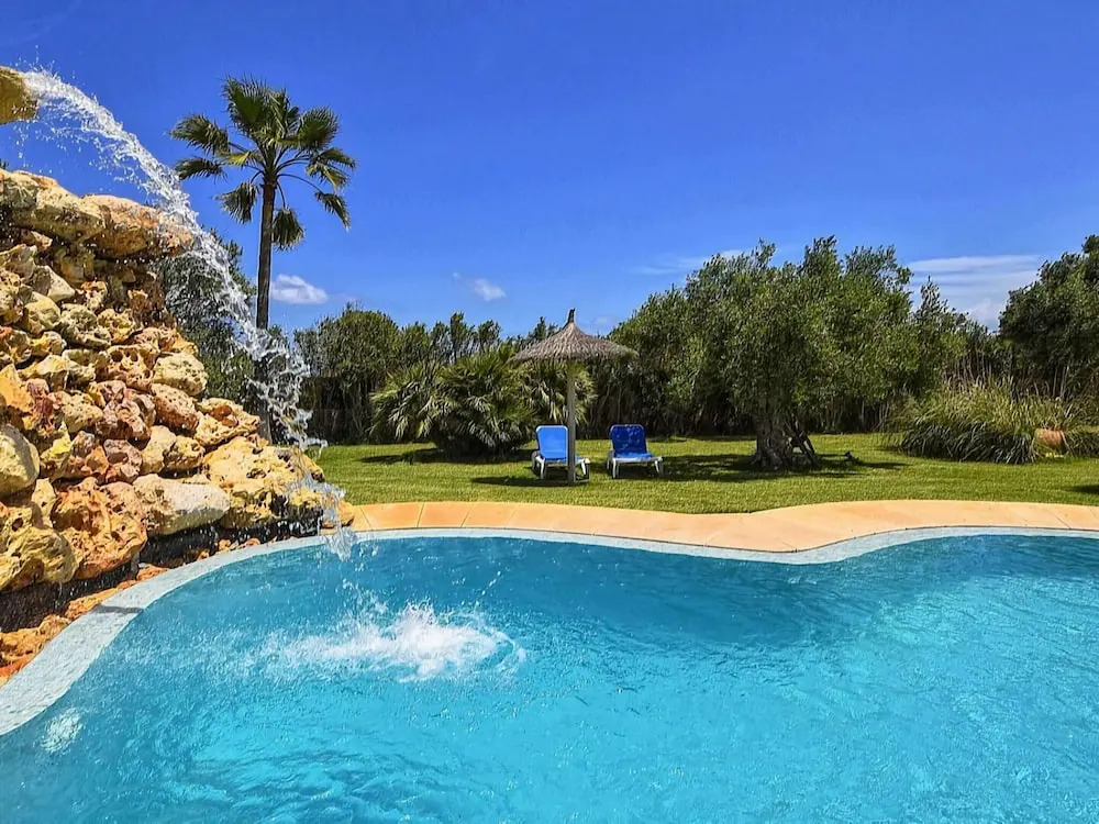 Country House near Alcúdia Bay with Pool
