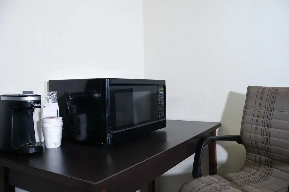 Americas Best Value Inn & Sui