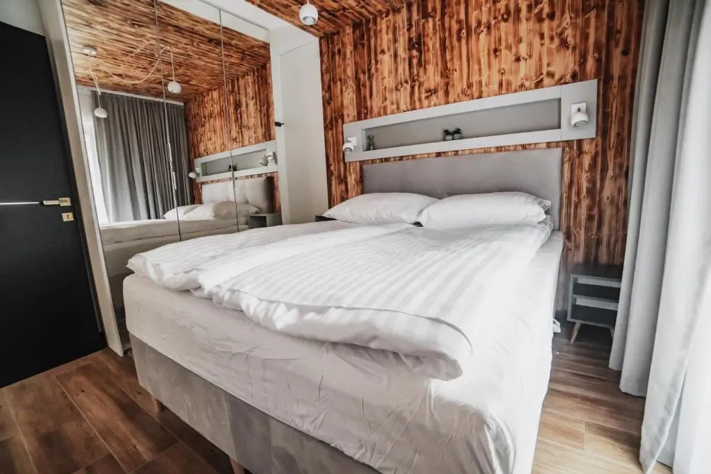 CZARNA OWCA Apartament - SKRZYCZNE Residence